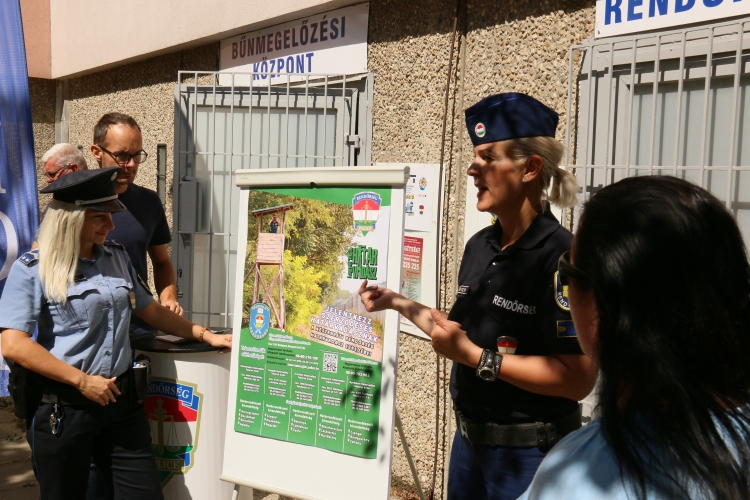 Szerződéses határvadászokat toboroztak Székesfehérváron